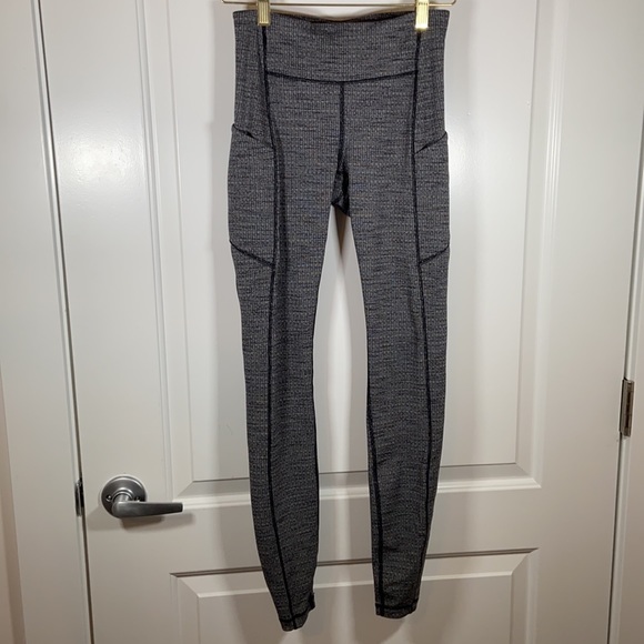 Lululemon Speed Up Tight - Picture 2 of 10